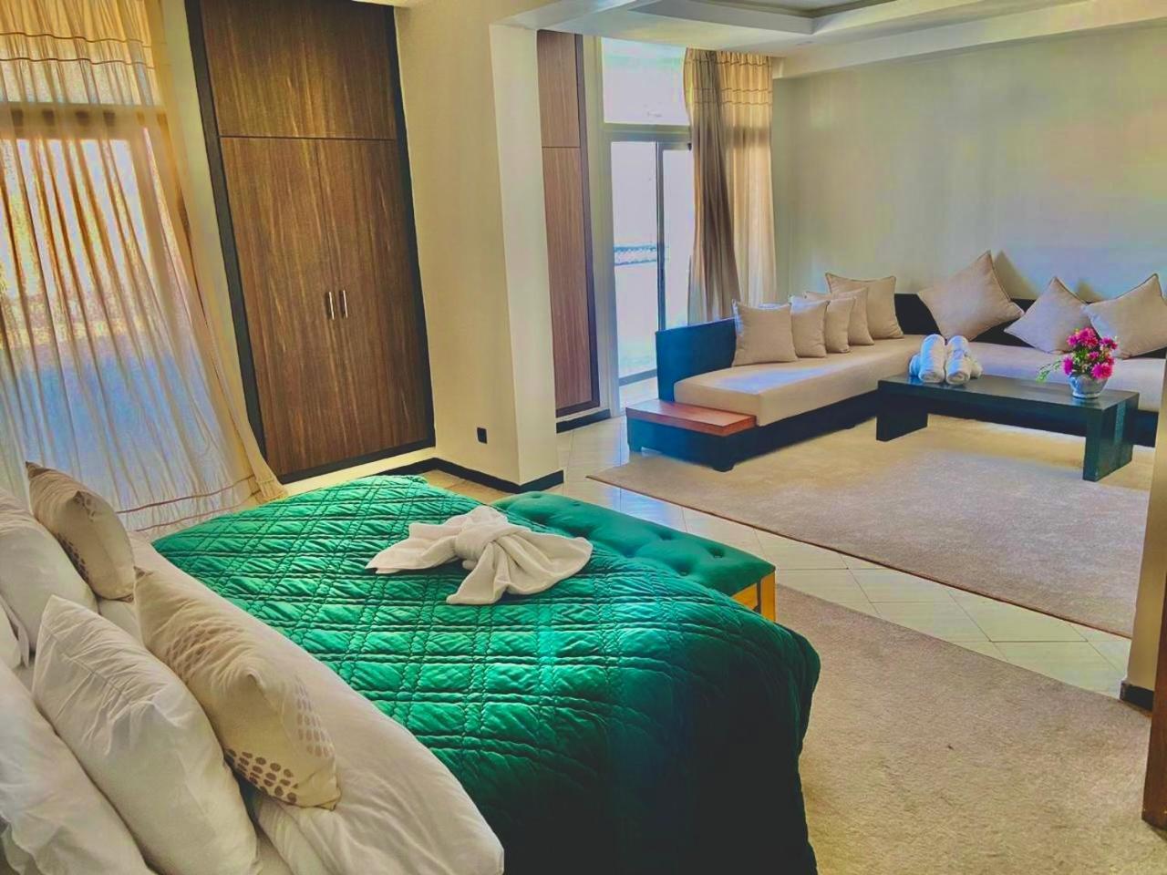 Hotel Oscar 1